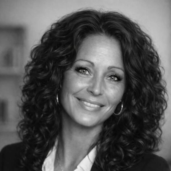 Mireille Smit